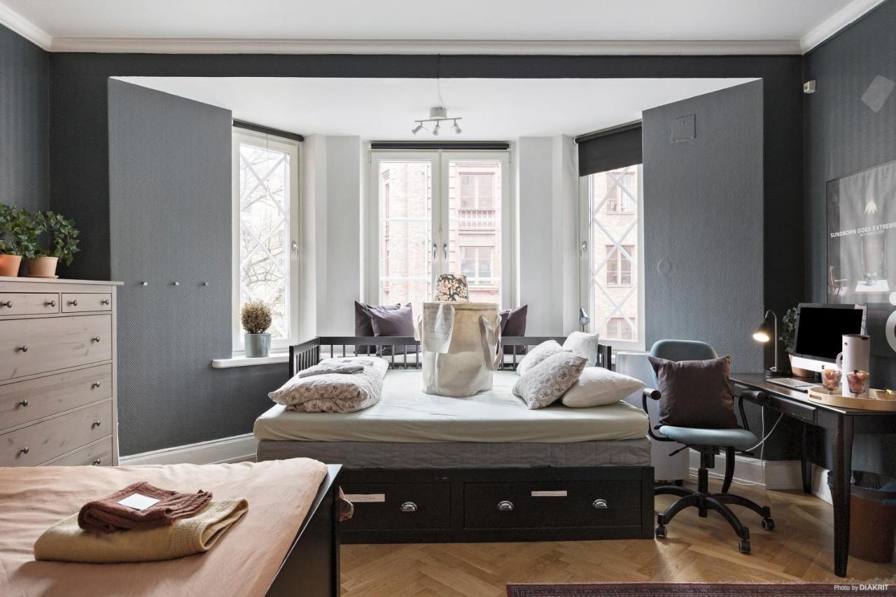 Olof Wijksgatan, by Anna&Jesper Bed & Breakfast 4*